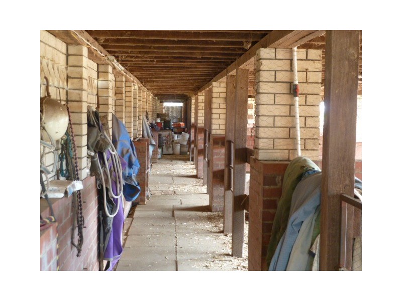 33 Ashton Street, Quairading WA 6383