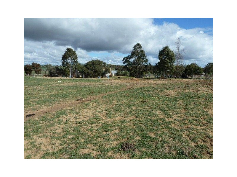 33 Ashton Street, Quairading WA 6383