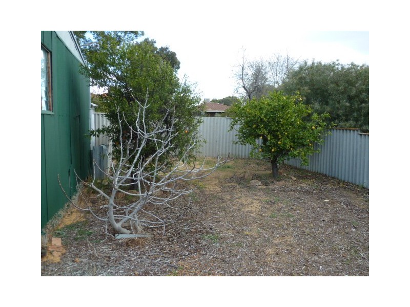 125 McLennan Street, Quairading WA 6383