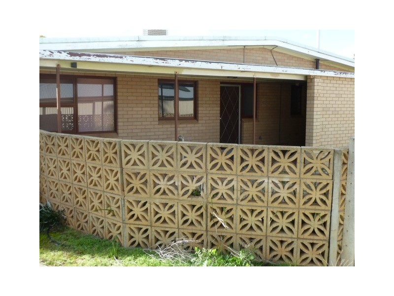 39 Powell Crescent, Quairading WA 6383