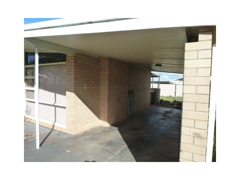 39 Powell Crescent, Quairading WA 6383