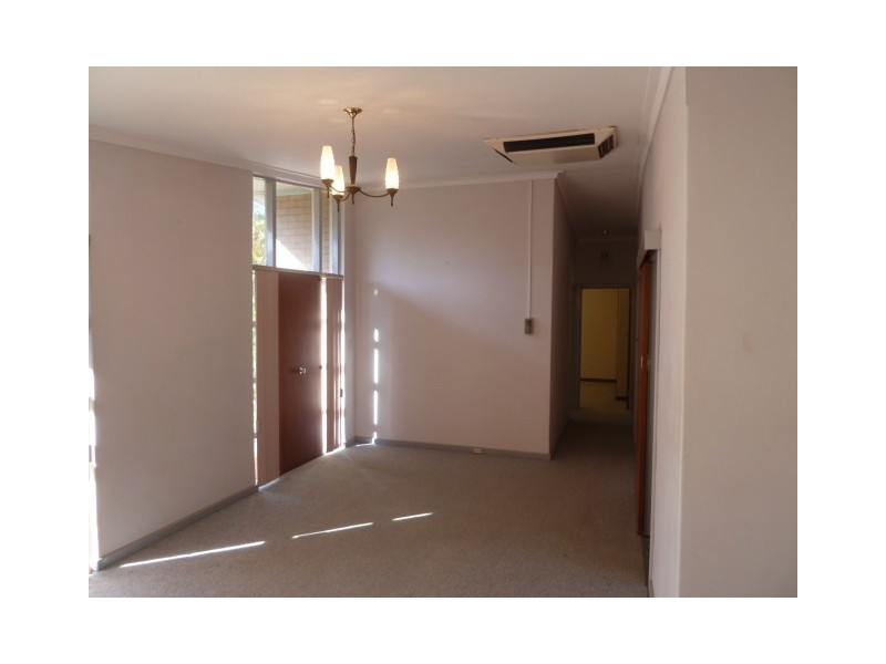 39 Powell Crescent, Quairading WA 6383