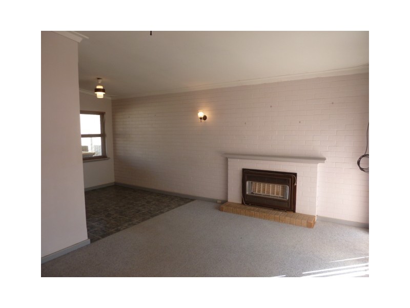 39 Powell Crescent, Quairading WA 6383