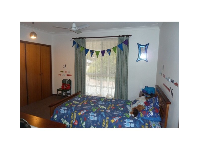 11 and 13 Powell Crescent, Quairading WA 6383