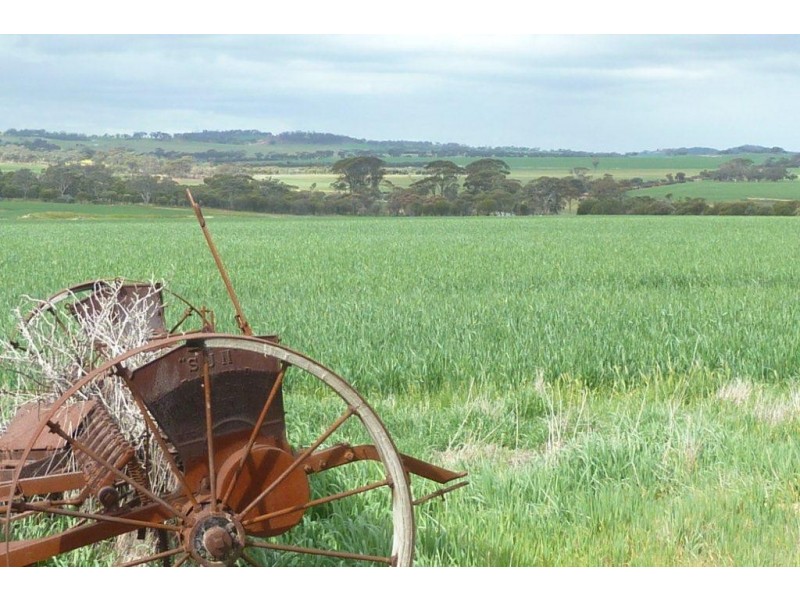 ‘Mount Mac’ Kokeby East Road, Beverley WA 6304