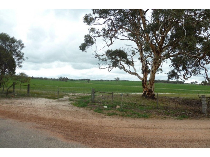 ‘Mount Mac’ Kokeby East Road, Beverley WA 6304