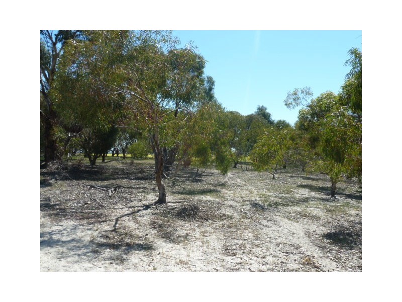 . Maitland Road, Beverley WA 6304