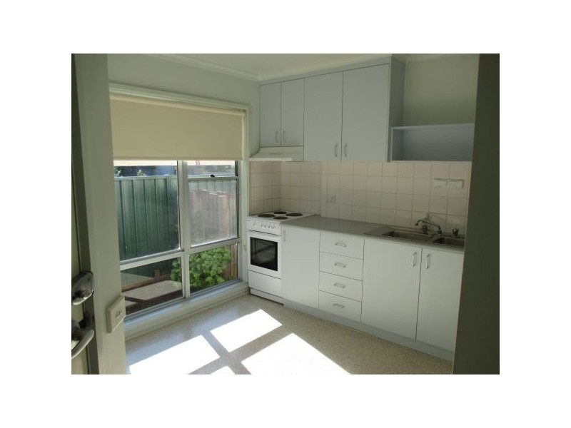 2/22 Impey Street, Murchison VIC 3610