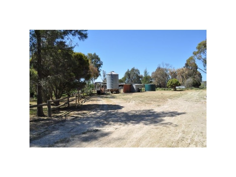 1335 Toolamba-Rushworth Rd, Tatura VIC 3616