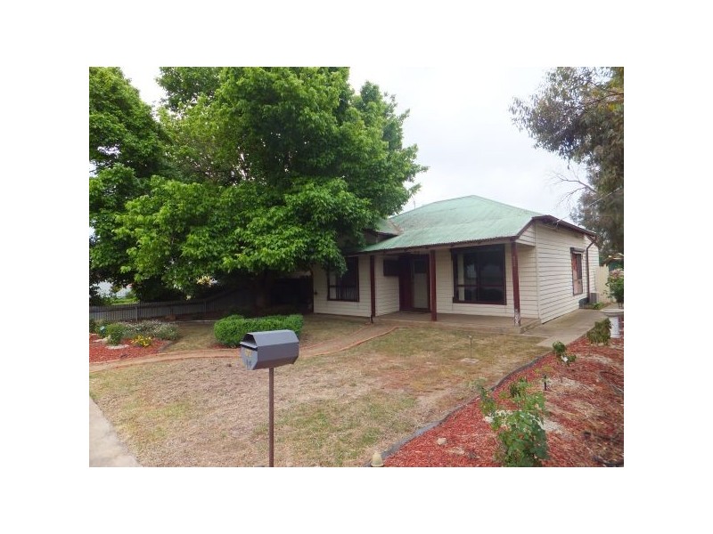 34 Ross Street, Tatura VIC 3616