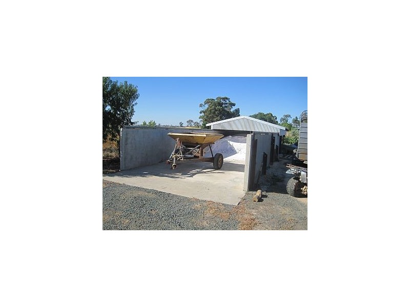 570 and 675 Cooma Road, Kyabram VIC 3620