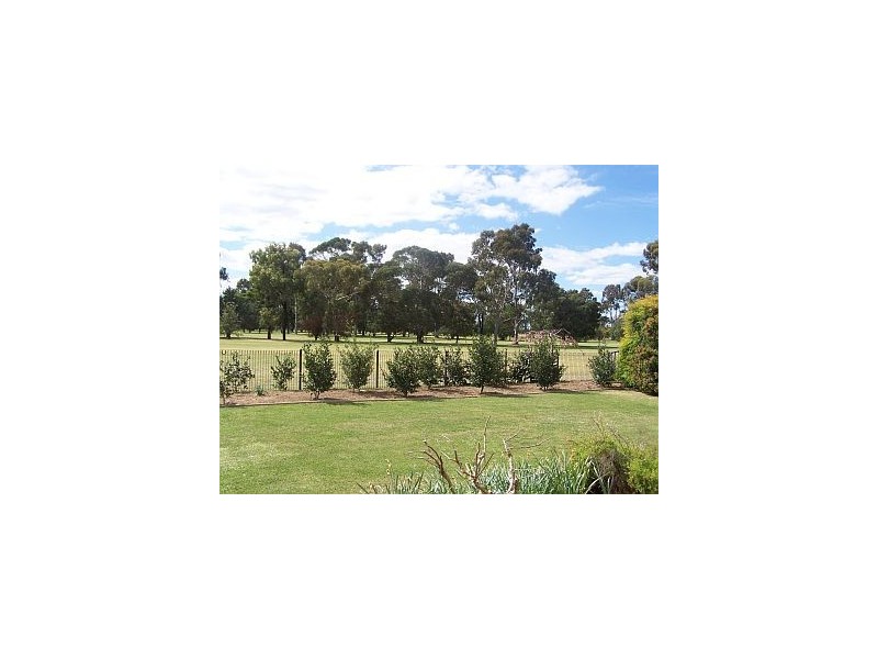 9 Ponting Street, Tatura VIC 3616