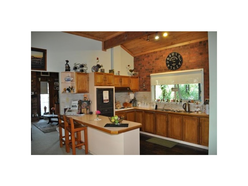 630 Lilford Rd, Mooroopna North West VIC 3616