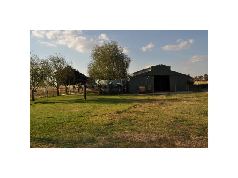 630 Lilford Rd, Mooroopna North West VIC 3616