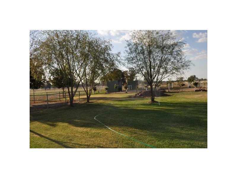 630 Lilford Rd, Mooroopna North West VIC 3616