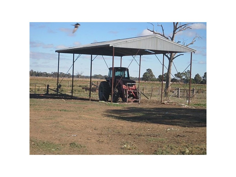 Carag Carag VIC 3623