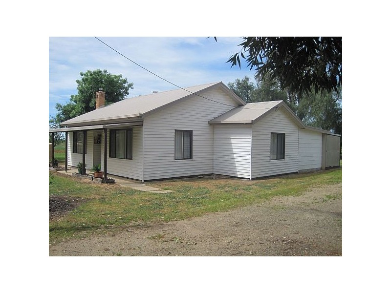 89 Sloleys Bridge Road, Numurkah VIC 3636