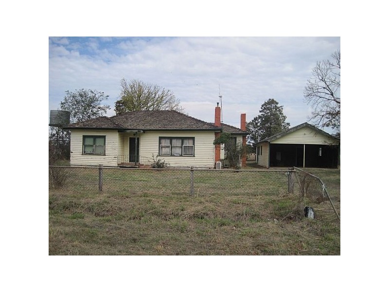 Carag Carag VIC 3623