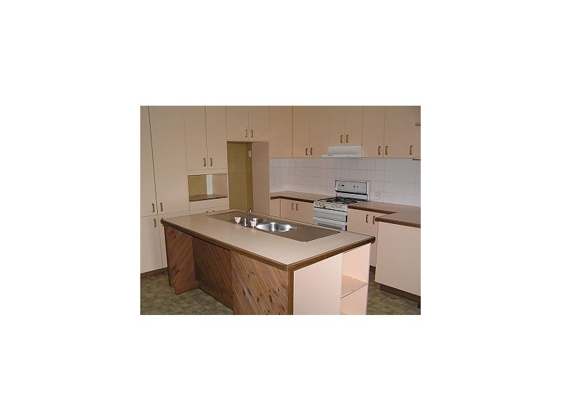 25 Thomson Street, Tatura VIC 3616