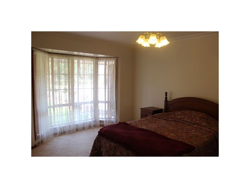 74 Howards Lane, Kyabram VIC 3620