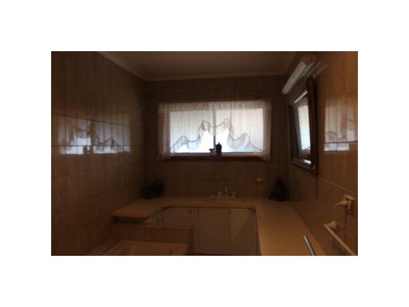 74 Howards Lane, Kyabram VIC 3620