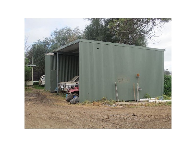 2205 McKenzie Road, Tongala VIC 3621