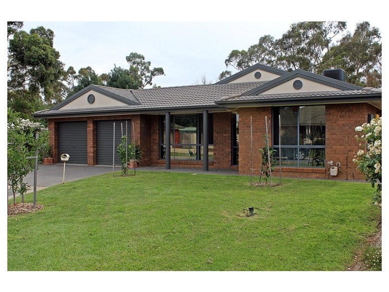 5 McGrath Court, Tatura VIC 3616