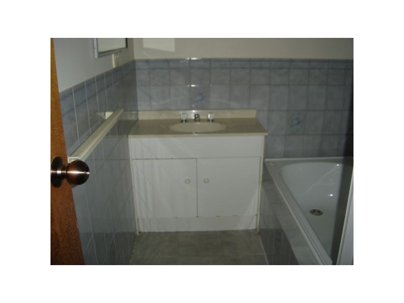 3/32 Service Street, Tatura VIC 3616