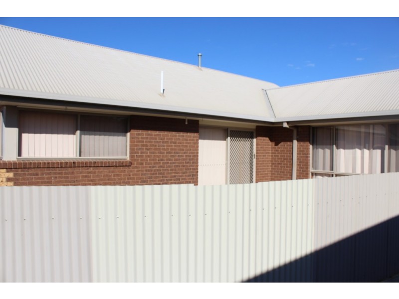 1and2/43 Maher Street, Tatura VIC 3616