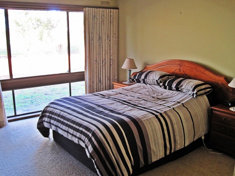 86 Goddard Road, Kyabram VIC 3620