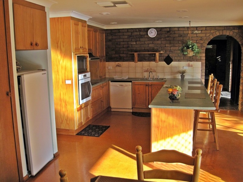 86 Goddard Road, Kyabram VIC 3620