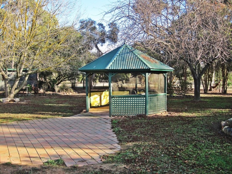 86 Goddard Road, Kyabram VIC 3620