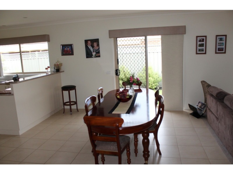 2 Riviera Close, Tatura VIC 3616