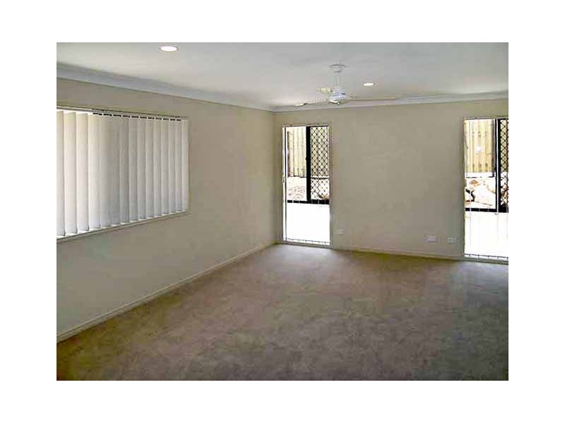 Pacific Pines QLD 4211