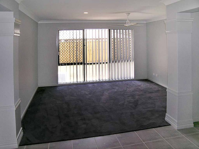 Pacific Pines QLD 4211