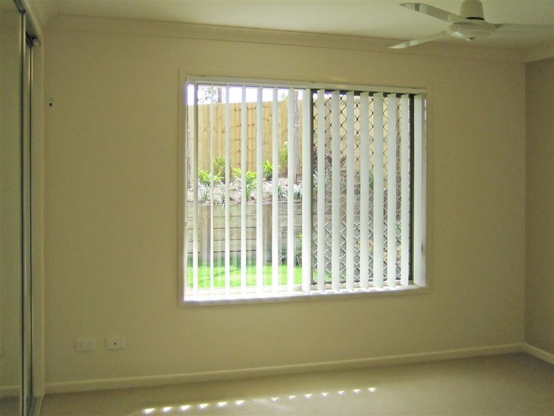 Seventeen Mile Rocks QLD 4073