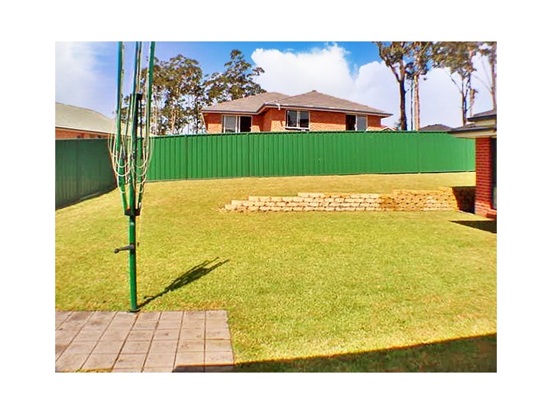 50 Churnwood Drive, Fletcher NSW 2287