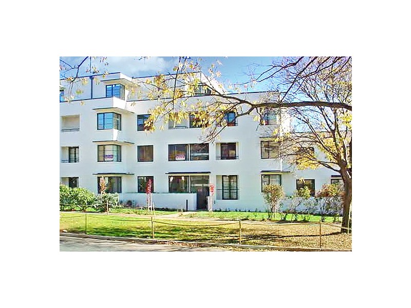 10/3 Burke Crescent, Griffith ACT 2603