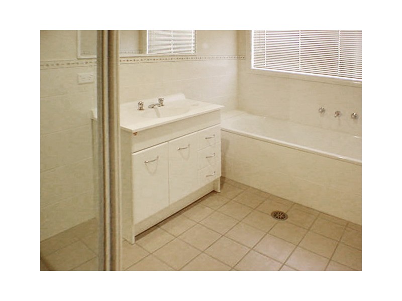 6 Adlard Street, Gungahlin ACT 2912