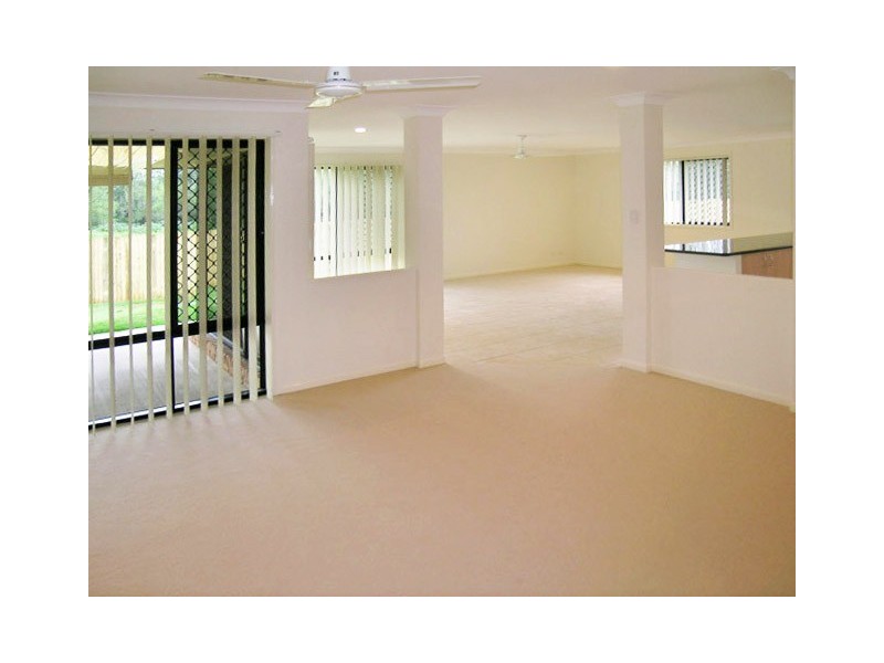 Eatons Hill QLD 4037