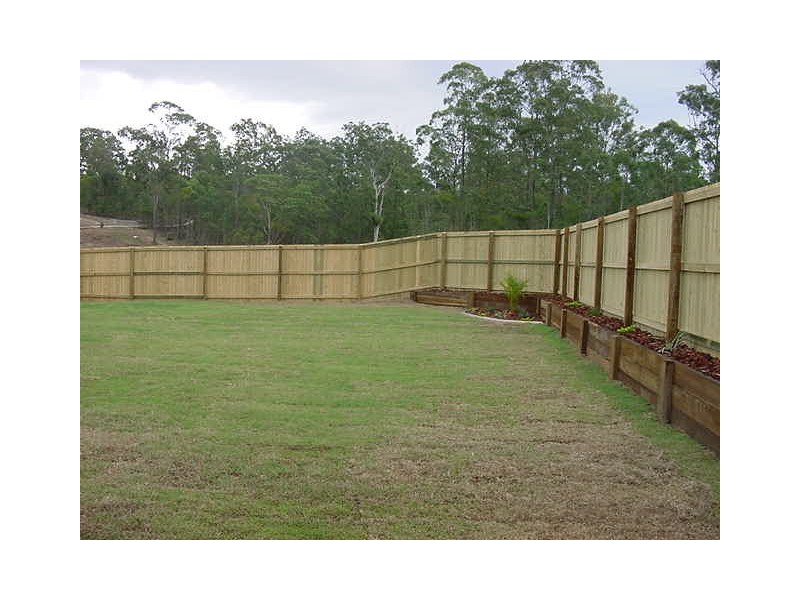 Eatons Hill QLD 4037