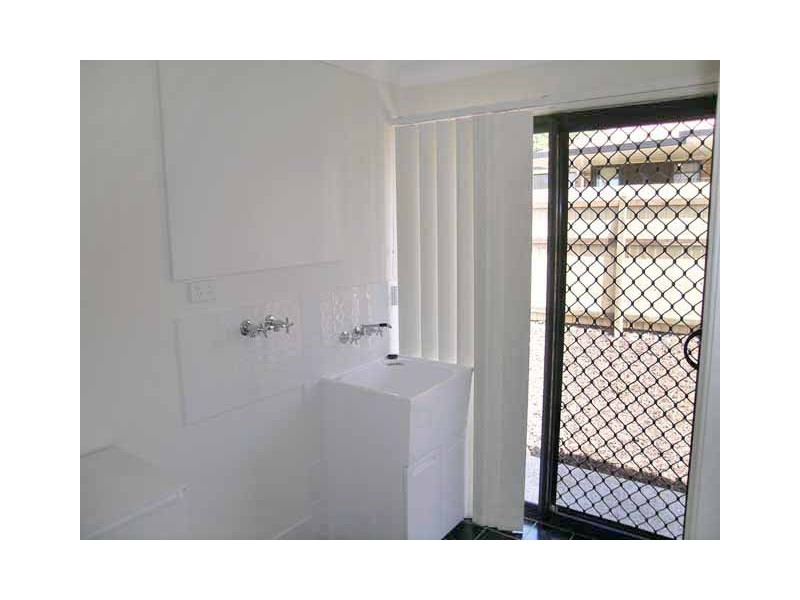 Eatons Hill QLD 4037