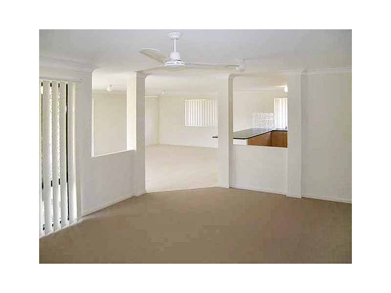 Eatons Hill QLD 4037