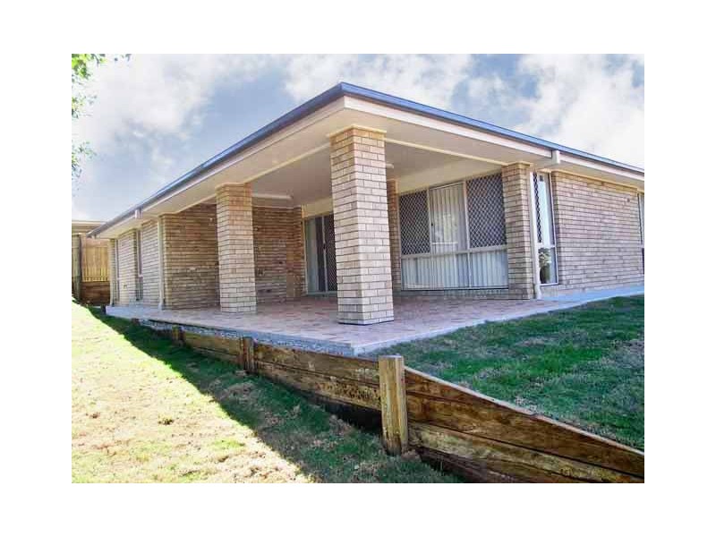 Eatons Hill QLD 4037