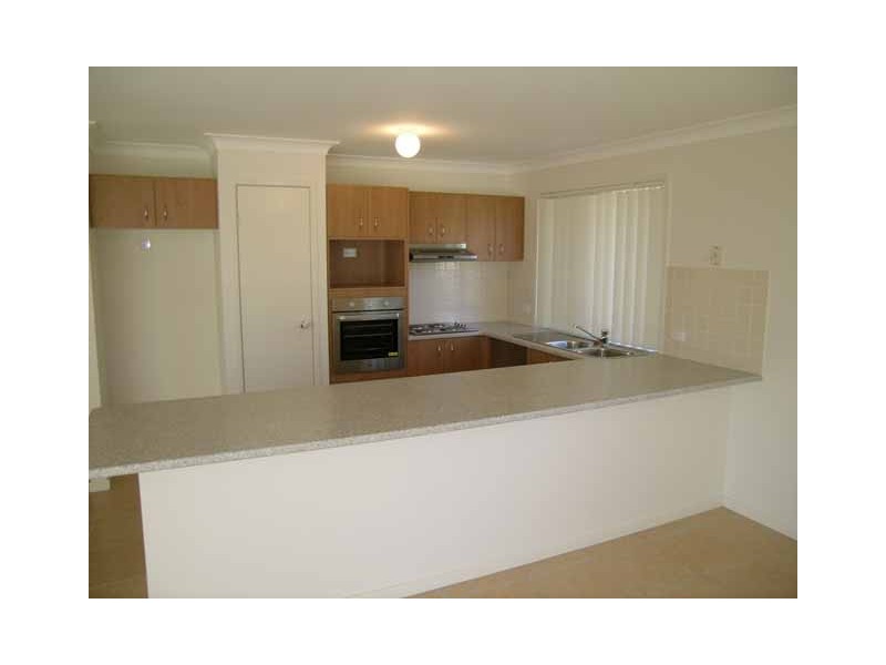 Eatons Hill QLD 4037
