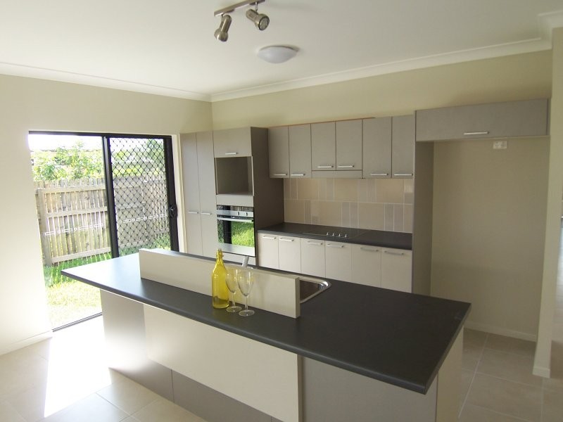 64 Mannikin, Bohle Plains QLD 4817