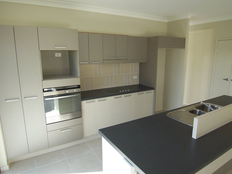 64 Mannikin, Bohle Plains QLD 4817