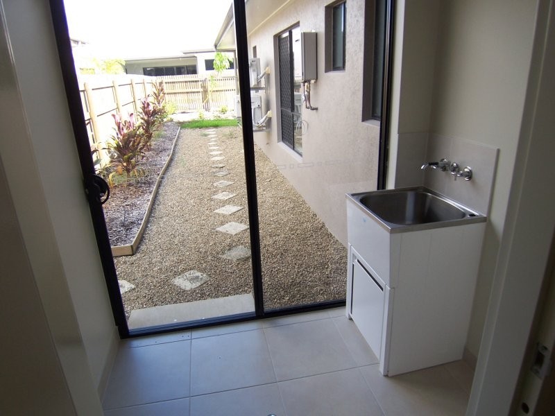 64 Mannikin, Bohle Plains QLD 4817