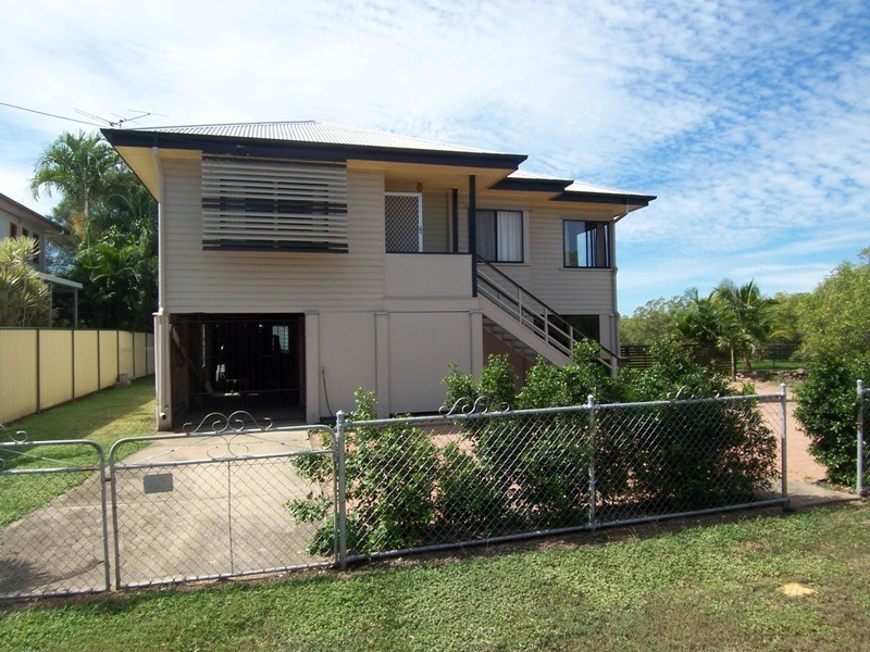 93 Robertson Street, Railway Estate QLD 4810