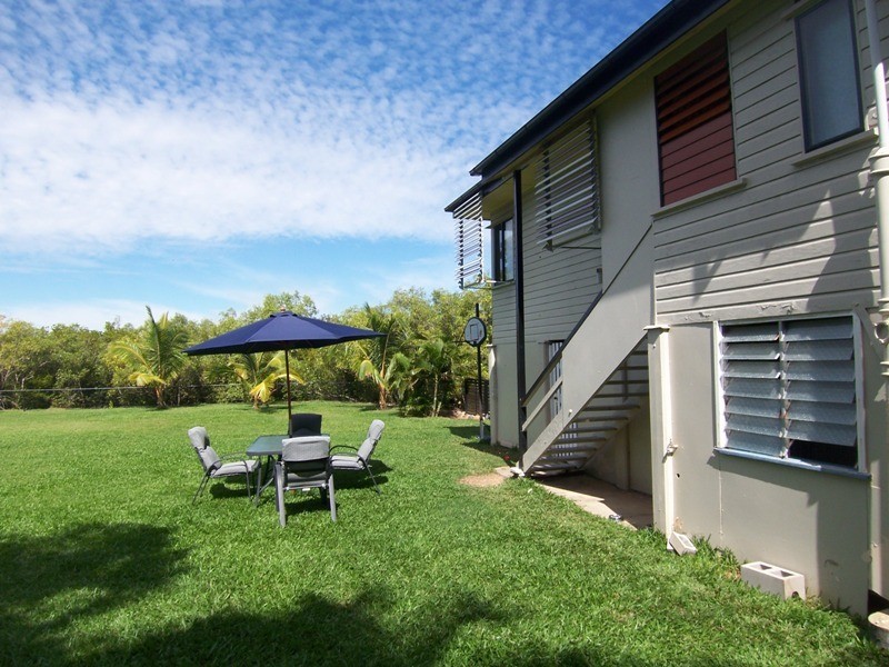 93 Robertson Street, Railway Estate QLD 4810
